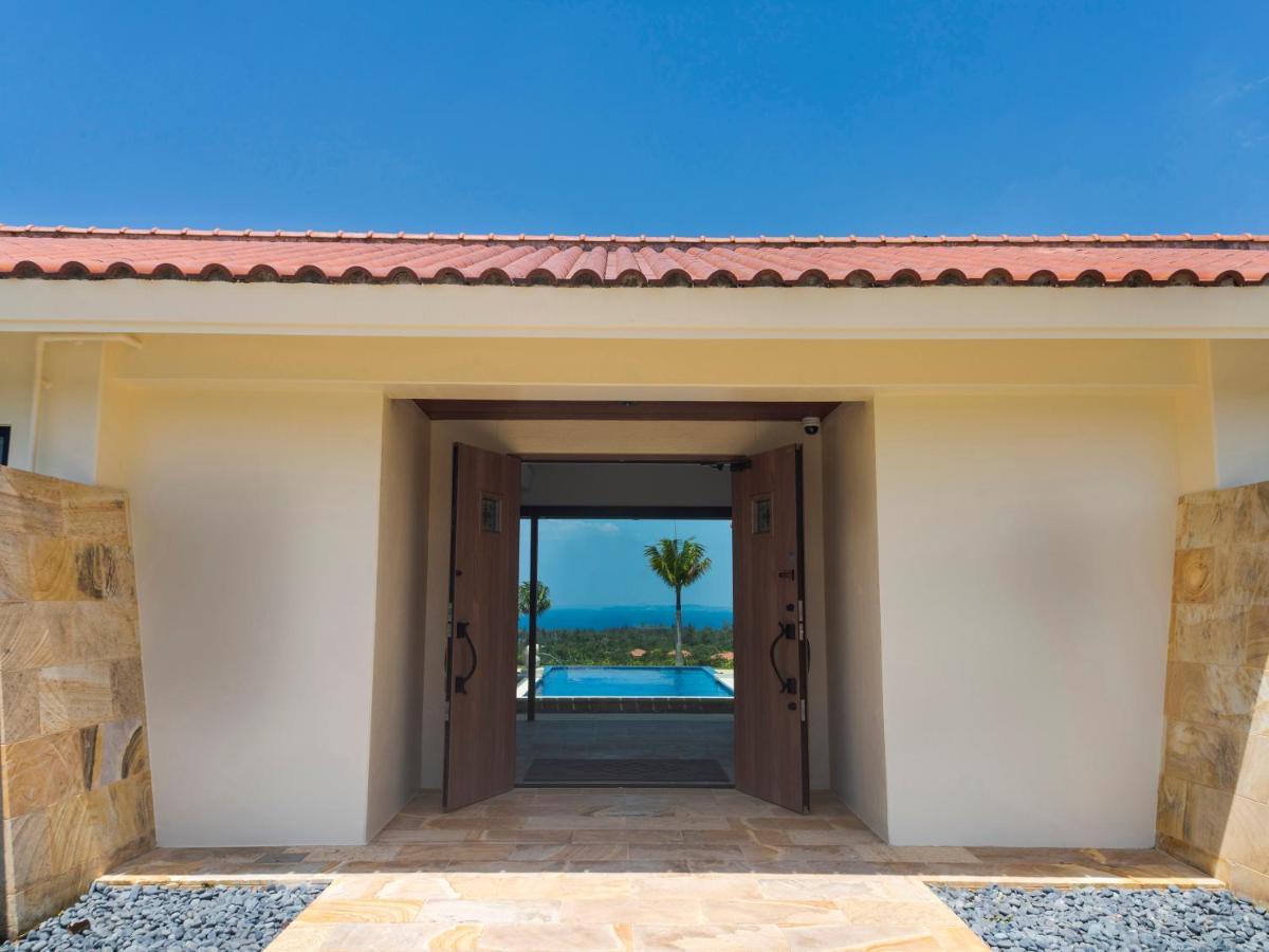 Kanehide Kise Country Club Nago Exterior foto